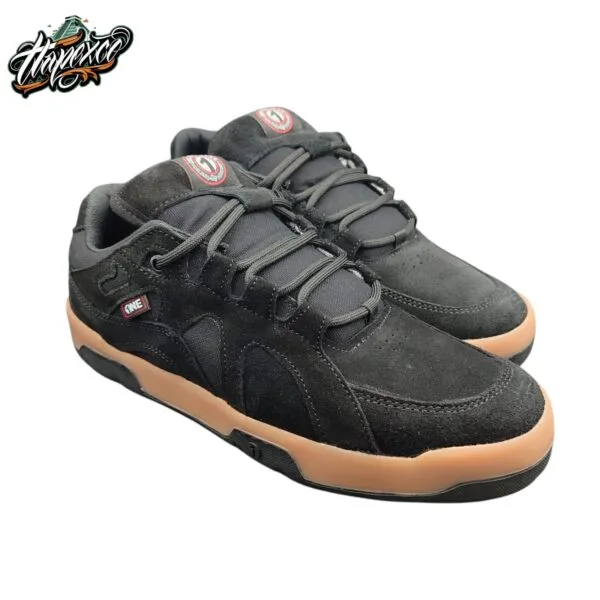 ONE FOOTWEAR FAT BOY FAT B