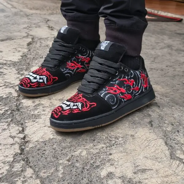 CALAVERA TENIS ONIX ROJO
