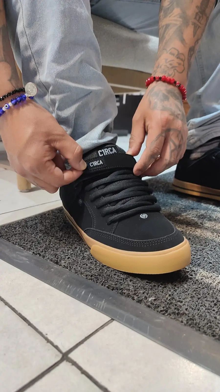 CIRCA TENIS 205 VULC BLACK GUM SYNTHETIC - Image 2
