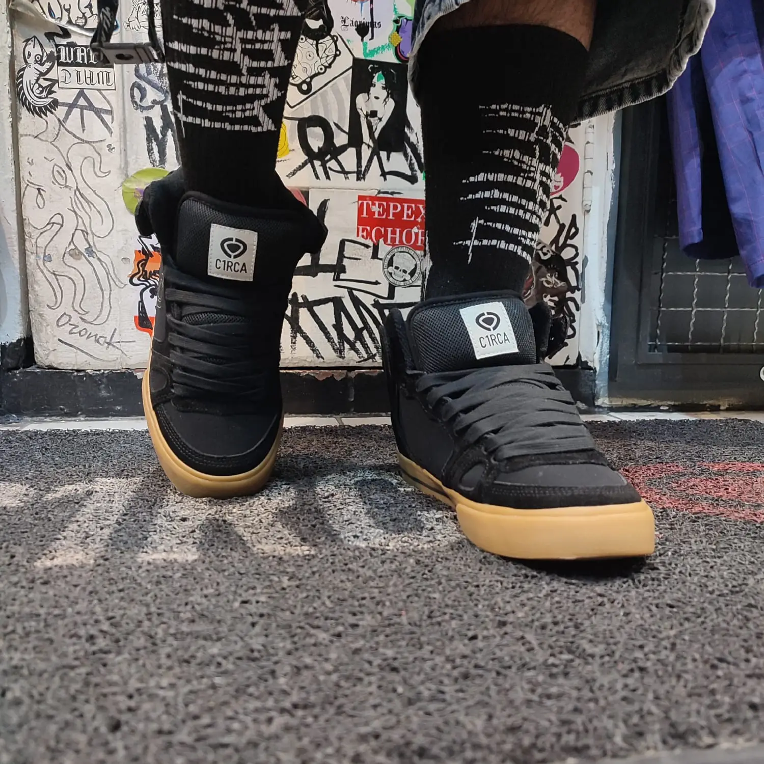 CIRCA TENIS 99 VULC HI BLACK GUM - Image 5